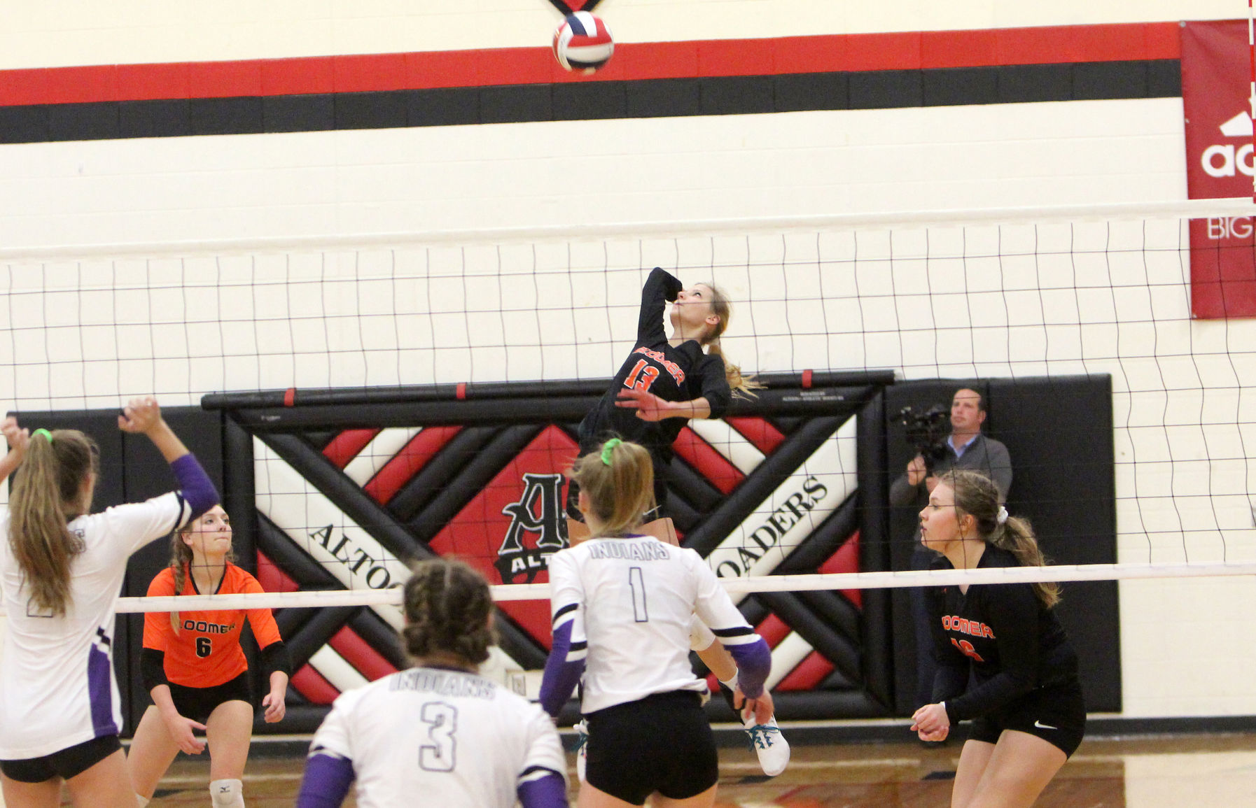Bloomer volleyball vs Mosinee 10-27-18
